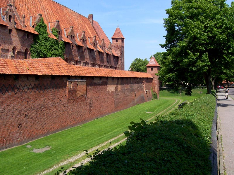 The castle wall